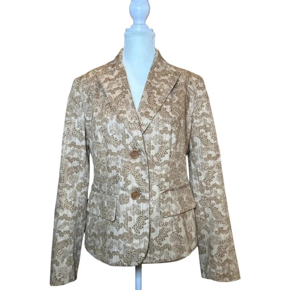 Ellen Tracy Tan Blazer with Notched Lapel and Abstract Pattern - Picture 9 of 9